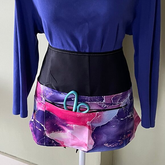 Multi-Purpose Apron: Server, Artist, Haircutting, Barista - Picture 2 of 10